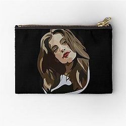Liv Tyler Zipper Pouch