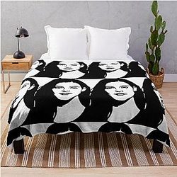 Liv Tyler Throw Blanket