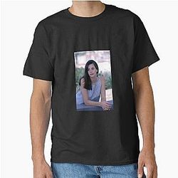 Liv Tyler Art Classic T-Shirt