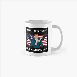 F1 Driver Logan Sargeant Doesn't Know What a Classic Mug