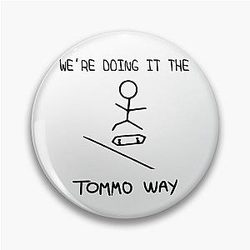 Louis Tomlinson We're doing it the Tommo way