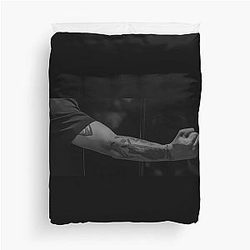 Louis Tomlinson arm and middle finger Duvet Cover
