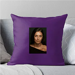 Silver Screen Goddess Luciane Buchanan Pillows Cover