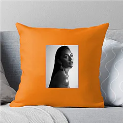 Leading Lady Luciane Buchanan Pillows Cover