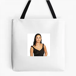 Red Carpet Queen Luciane Buchanan Bags