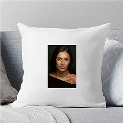 Silver Screen Goddess Luciane Buchanan Pillows Cover
