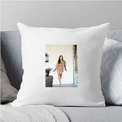 Legendary Actress Luciane Buchanan Pillows Cover