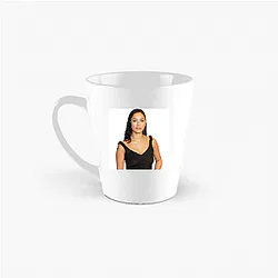 Red Carpet Queen Luciane Buchanan Mugs