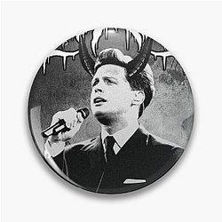 Luis Miguel El Sol de México Metal Dark Lettering Design Pin