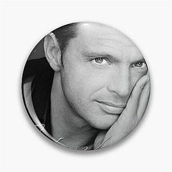 Luis Miguel - Complices album 2008 Pin