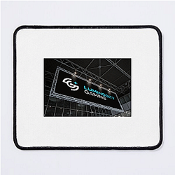 Luminosity Gaming competes in Apex Legends Luminosity Gaming Mouse Pads