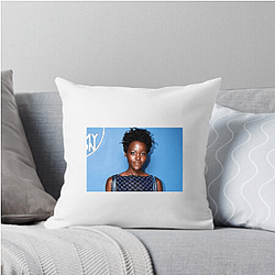Style Icon Lupita Nyongo Pillows Cover