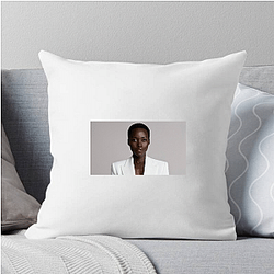 Breakout Actress Lupita Nyongo Pillows Cover