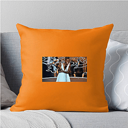 Glamorous Diva Lupita Nyongo Pillows Cover