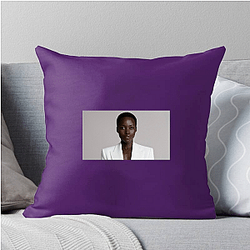 Breakout Actress Lupita Nyongo Pillows Cover
