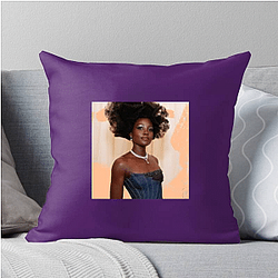 Red Carpet Queen Lupita Nyongo Pillows Cover