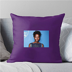 Style Icon Lupita Nyongo Pillows Cover