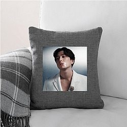 Versatile Actor Mackenyu Pillows Cover