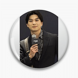 Leading Man Mackenyu Pins