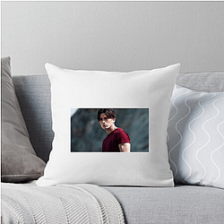 Legendary Actor Mackenyu Pillows Cover
