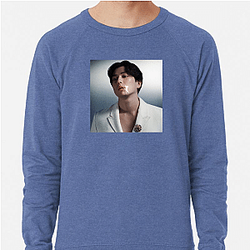 Versatile Actor Mackenyu Sweatshirts