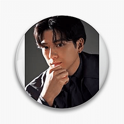 Breakout Star Mackenyu Pins