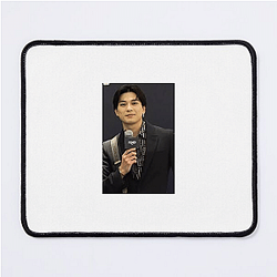Leading Man Mackenyu Mouse Pads