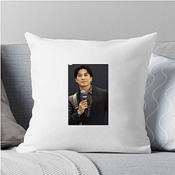 Leading Man Mackenyu Pillows Cover