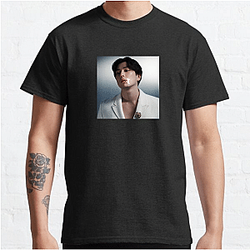 Versatile Actor Mackenyu T-Shirts