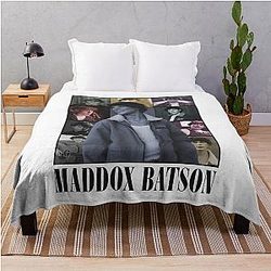 Maddox Batson Vintage 90s Pop Concert 2025 Tour Throw Blanket