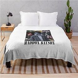Maddox Batson Vintage 90s Pop Country Concert 2025 Tour Essential T-Shirt Blanket