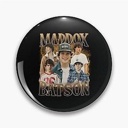 Maddox Batson Vintage 90S Pop Country Concert 2025 Pin