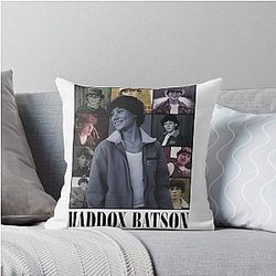 Maddox Batson 90s Pop Country Concert Tour Essential T-Shirt Throw Pillow