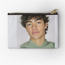 Malachi Barton Aesthetic Portrait – Youthful Art Style Zipper Pouch