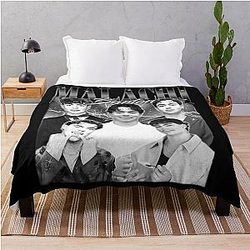 Malachi Barton 90s Vintage Bootleg - Retro TV Actor Fan Art Throw Blanket