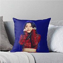 Mamamoo Throw Pillow