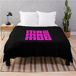 MAMAMOO Pink Throw Blanket
