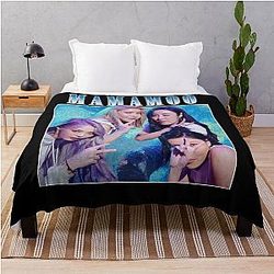 MAMAMOO Vintage Throw Blanket