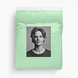 Matthew Gray Gubler Essential T-Shirt Duvet Cover