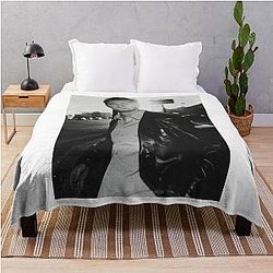 Matthew Perry Throw Blanket