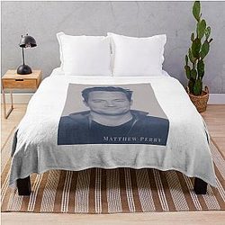 Matthew Perry actor throw blanket