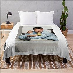 Matthew Perry Throw Blanket