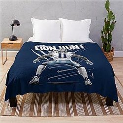 Micah Parsons The Lion Hunt Throw Blanket