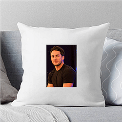 Leading Man Michael Trevino Pillows Cover