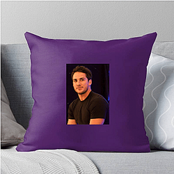 Leading Man Michael Trevino Pillows Cover