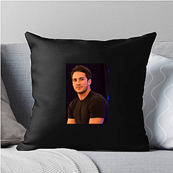Leading Man Michael Trevino Pillows Cover