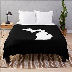 Michigan Map Silhouette Minimal White Throw Blanket