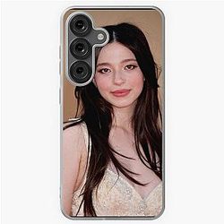 Mikey Madison a Mikey Madison Samsung Galaxy Soft Case
