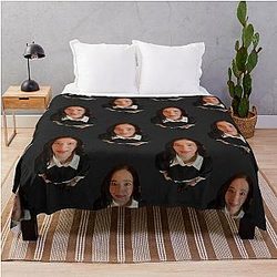 Mikey Madison 0.5 Lens Throw Blanket