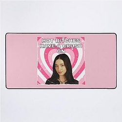 Mikey Madison Amber Desk Mat